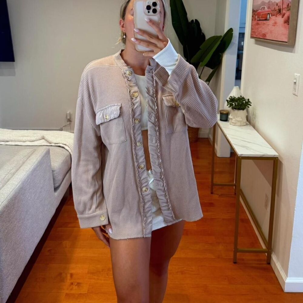 Cream & Tan Waffle-Knit Button Front Top – Size M